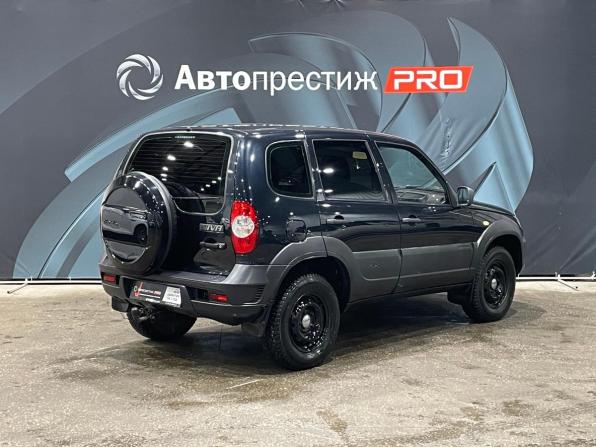 Chevrolet Niva I Рестайлинг с пробегом 2017 года, цена 699 000 рублей, 82856 км, внедорожник, Автокод Объявления