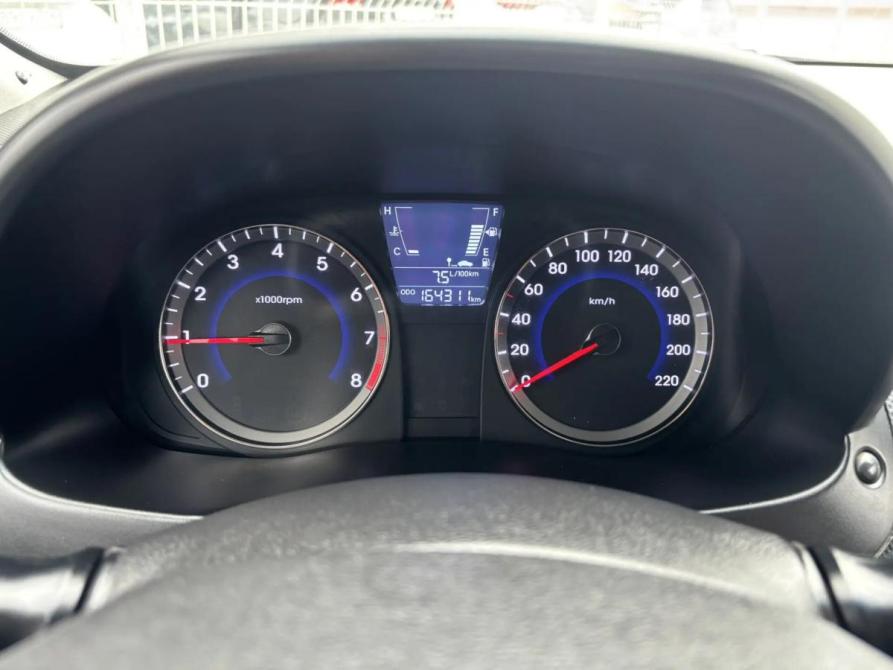 Hyundai Solaris I Альметьевск  - изображение 8