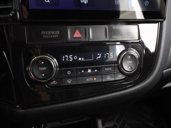 Mitsubishi Outlander III Рестайлинг с пробегом 2014 года, цена 1 537 000 рублей, 214819 км, внедорожник, Автокод Объявления