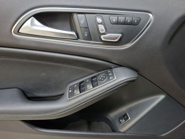 Mercedes-Benz GLA I (X156) с пробегом 2017 года, цена 1 939 000 рублей, 109024 км, внедорожник, Автокод Объявления