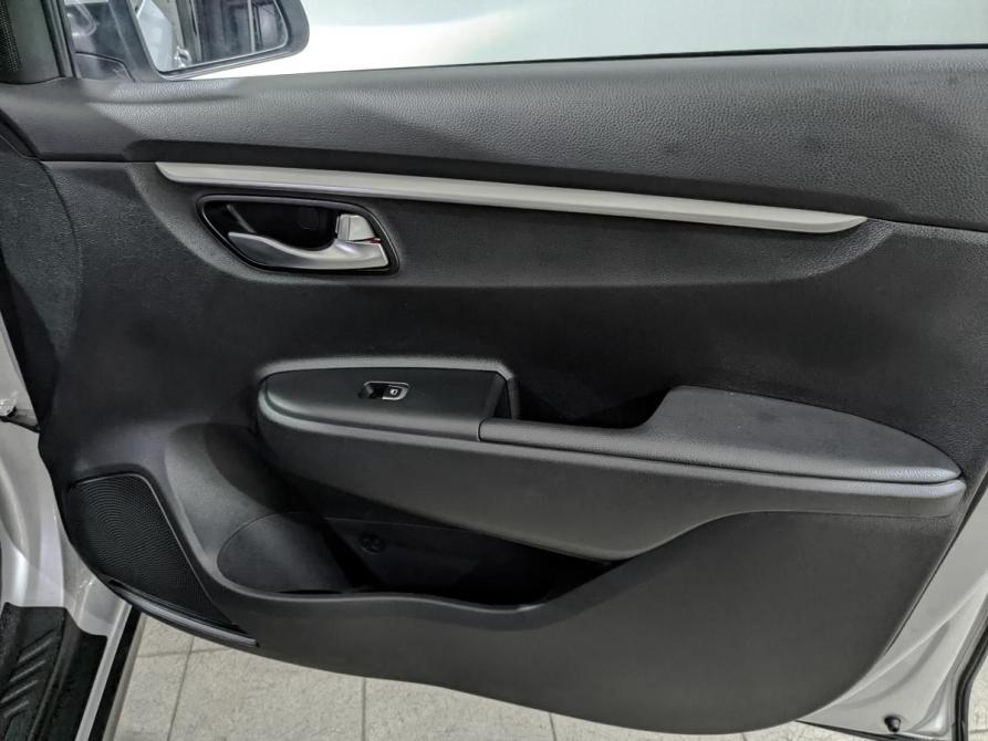 Kia Rio IV Рестайлинг Москва  - изображение 25