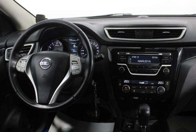 Nissan Qashqai II с пробегом 2017 года, цена 1 600 000 рублей, 203050 км, внедорожник, Автокод Объявления