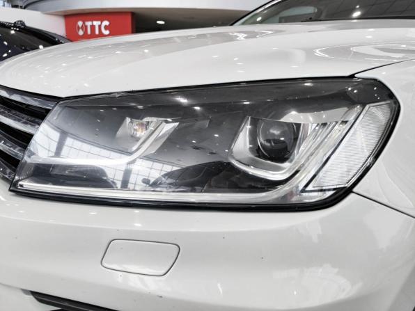 Volkswagen Touareg II Рестайлинг с пробегом 2017 года, цена 2 750 000 рублей, 300600 км, внедорожник, Автокод Объявления