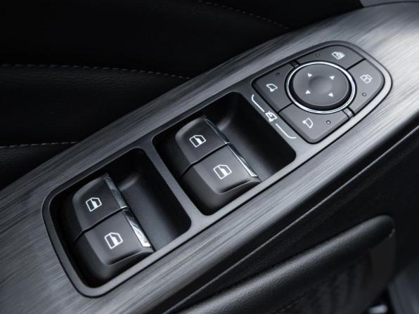 Haval F7 II с пробегом 2025 года, цена 2 940 000 рублей, 2450 км, внедорожник, Автокод Объявления
