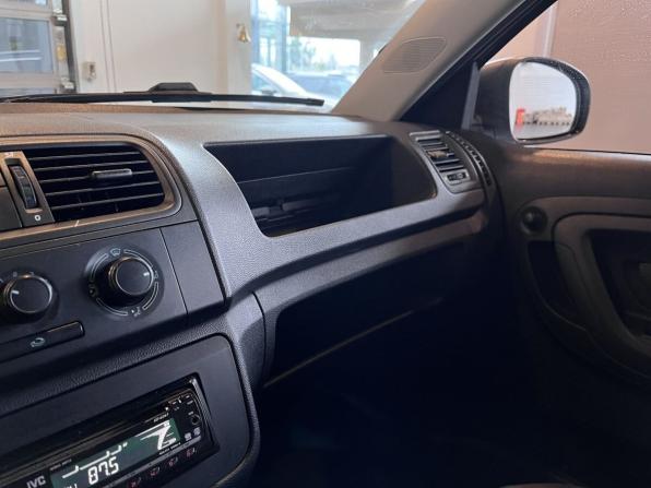 Skoda Fabia II с пробегом 2008 года, цена 260 000 рублей, 305060 км, универсал, Автокод Объявления