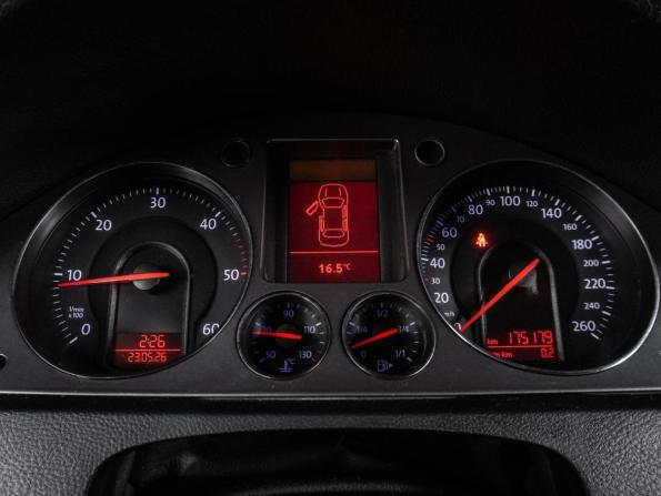 Volkswagen Passat B6 с пробегом 2007 года, цена 694 000 рублей, 175179 км, универсал, Автокод Объявления