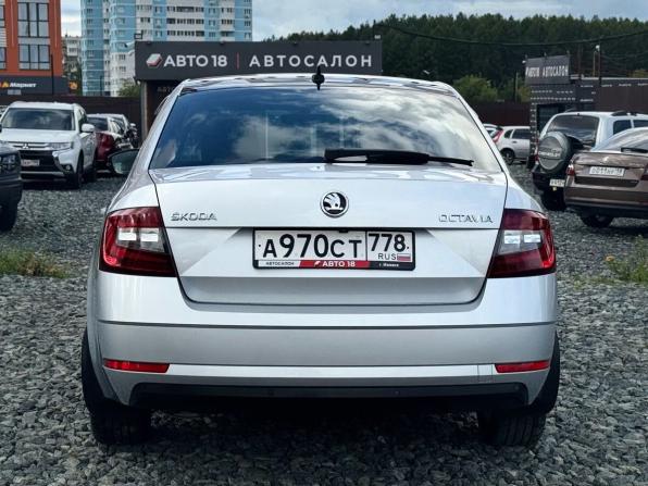 Skoda Octavia III (A7) Рестайлинг с пробегом 2018 года, цена 1 679 000 рублей, 230939 км, лифтбек, Автокод Объявления