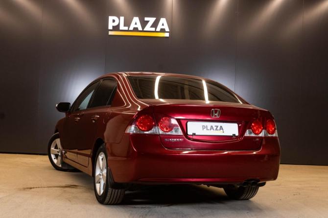 Honda Civic VIII с пробегом 2007 года, цена 650 000 рублей, 333566 км, седан, Автокод Объявления