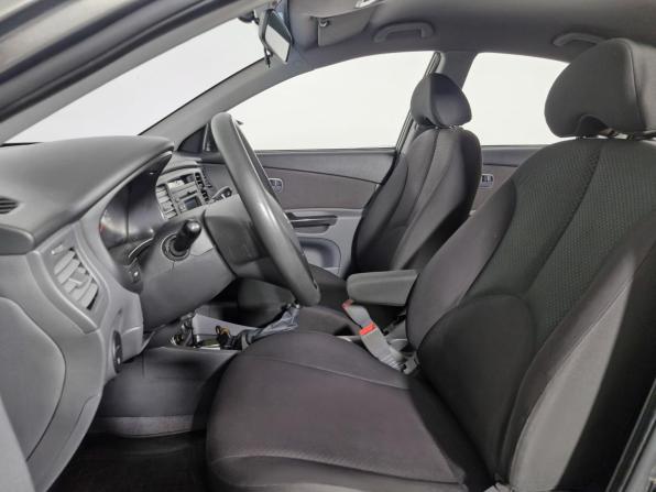Kia Rio II Рестайлинг с пробегом 2010 года, цена 449 000 рублей, 215856 км, седан, Автокод Объявления