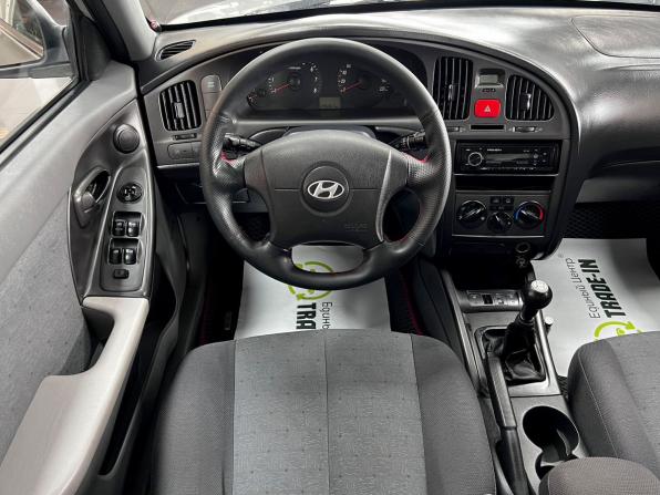 Hyundai Elantra III (XD2) Рестайлинг с пробегом 2006 года, цена 445 000 рублей, 296067 км, седан, Автокод Объявления