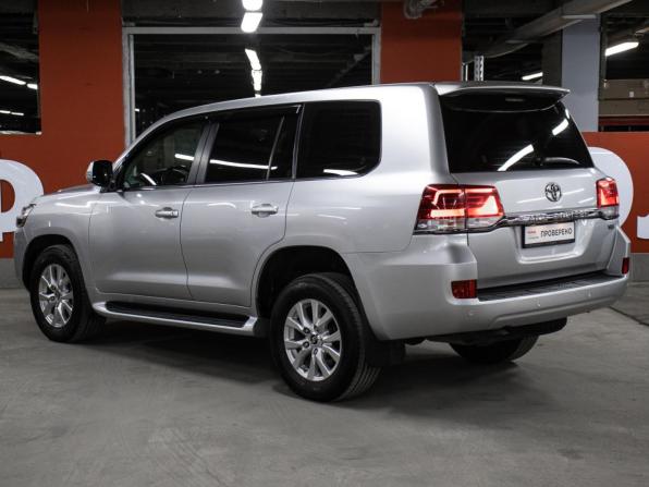 Toyota Land Cruiser 200 Series Рестайлинг 2 с пробегом 2015 года, цена 5 198 000 рублей, 219139 км, внедорожник, Автокод Объявления