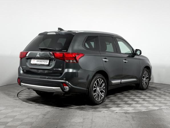 Mitsubishi Outlander III Рестайлинг 3 с пробегом 2018 года, цена 1 990 000 рублей, 133398 км, внедорожник, Автокод Объявления