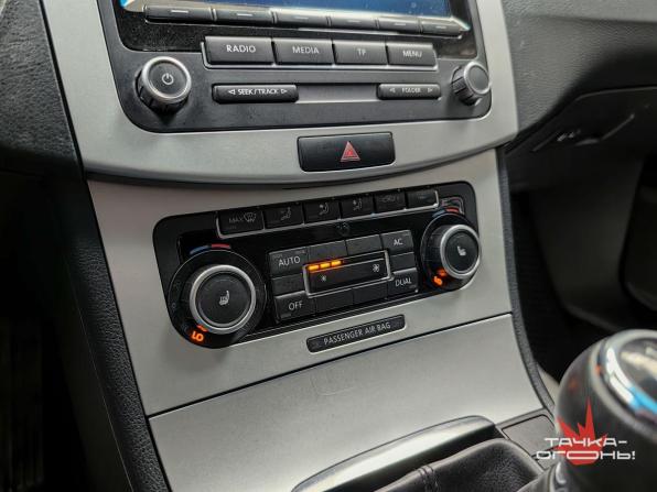 Volkswagen Passat CC I с пробегом 2011 года, цена 760 000 рублей, 216000 км, седан, Автокод Объявления