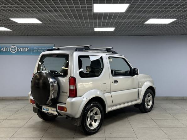 Suzuki Jimny III Рестайлинг 2 с пробегом 2013 года, цена 1 379 000 рублей, 113876 км, внедорожник, Автокод Объявления