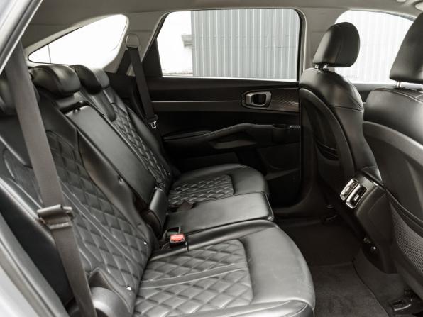 Kia Sorento IV с пробегом 2022 года, цена 3 250 000 рублей, 117529 км, внедорожник, Автокод Объявления