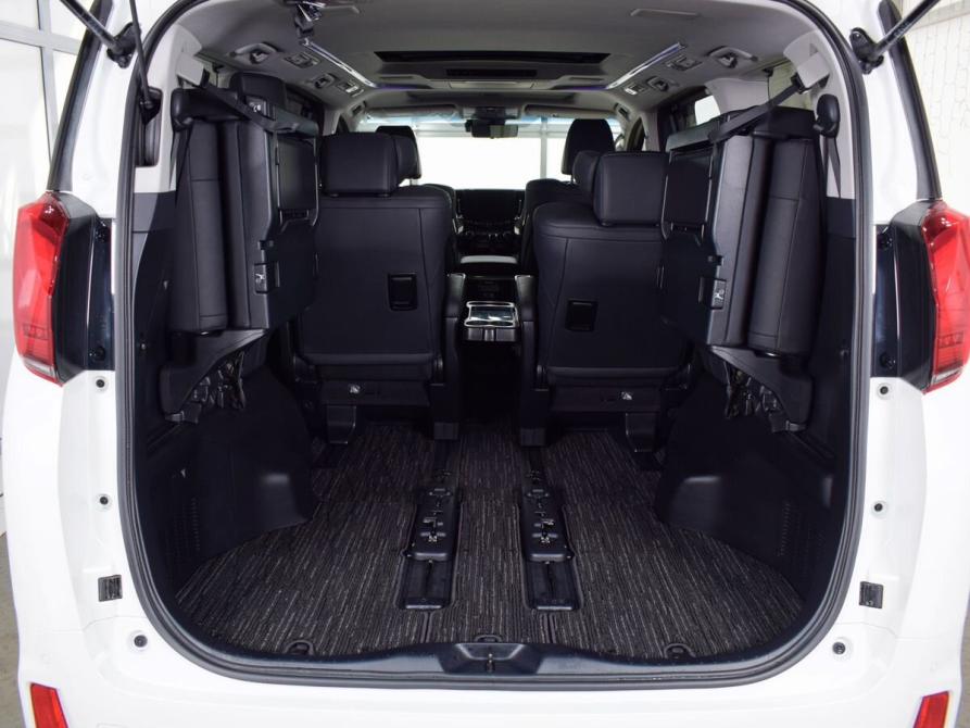 Toyota Alphard III Рестайлинг Кемерово  - изображение 8