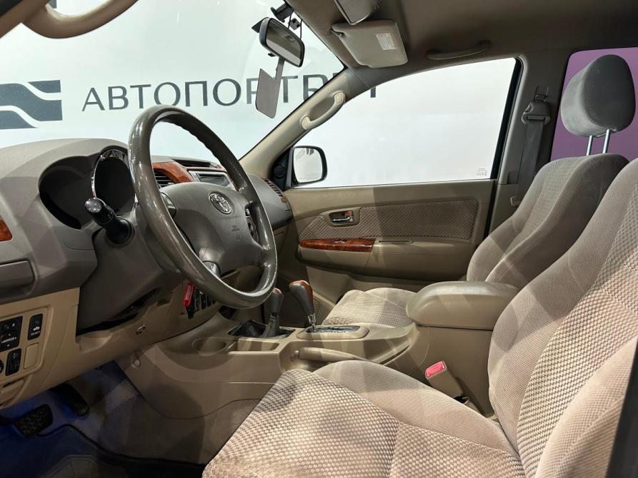 Toyota Fortuner I Рестайлинг Санкт-Петербург  - изображение 17