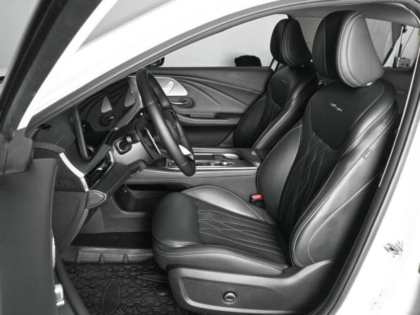Chery Arrizo 8 с пробегом 2023 года, цена 2 099 000 рублей, 49417 км, седан, Автокод Объявления