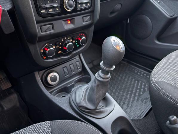 Renault Duster I Рестайлинг с пробегом 2018 года, цена 1 225 000 рублей, 149093 км, внедорожник, Автокод Объявления