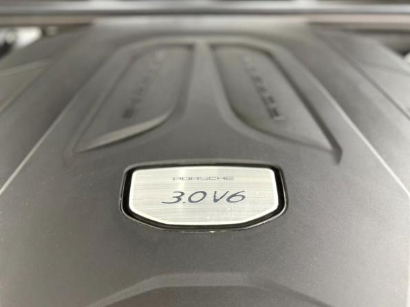 Porsche Cayenne III с пробегом 2022 года, цена 11 995 000 рублей, 26760 км, внедорожник, Автокод Объявления