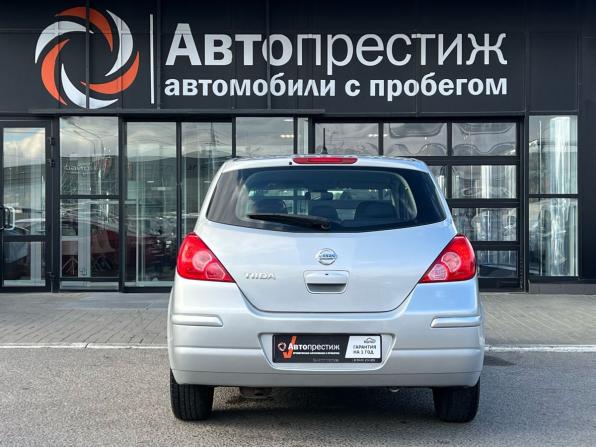 Nissan Tiida I Рестайлинг с пробегом 2011 года, цена 893 000 рублей, 134138 км, хэтчбек, Автокод Объявления