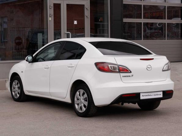 Mazda 3 II (BL) Рестайлинг с пробегом 2011 года, цена 850 000 рублей, 177428 км, седан, Автокод Объявления
