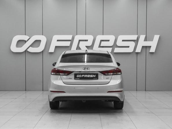 Hyundai Elantra VI (AD) с пробегом 2018 года, цена 1 660 000 рублей, 92571 км, седан, Автокод Объявления