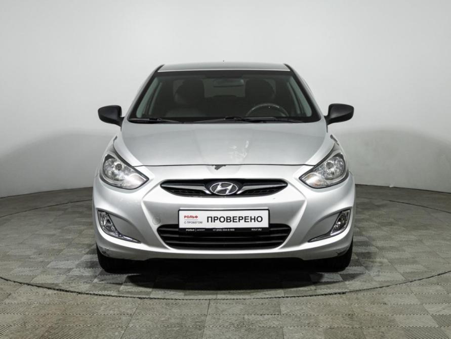 Hyundai Solaris I Санкт-Петербург  - изображение 2