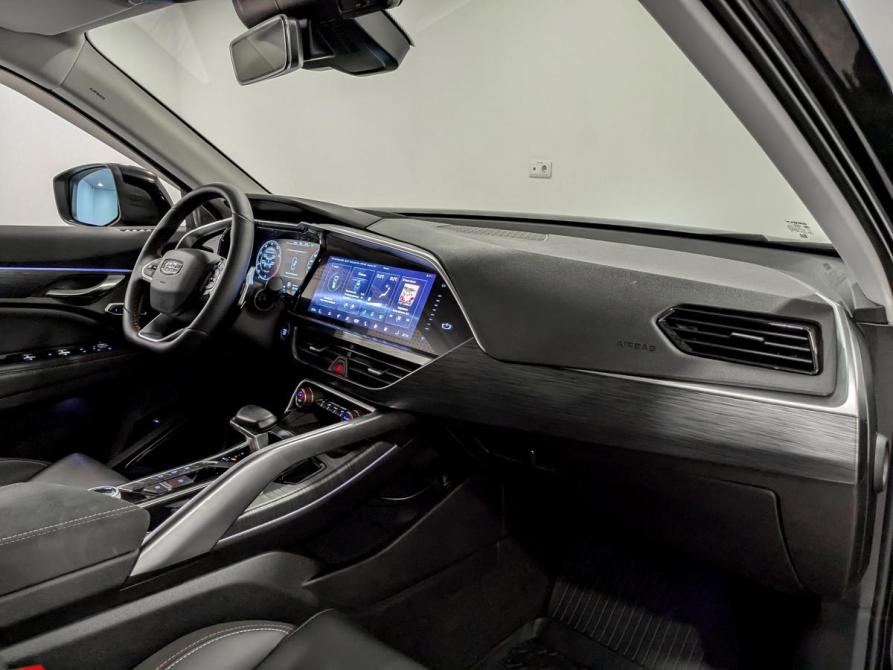 Geely Tugella I Москва  - изображение 10