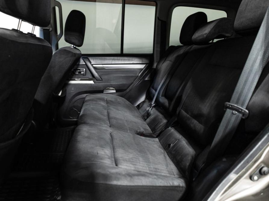 Mitsubishi Pajero IV Рестайлинг 1 Санкт-Петербург  - изображение 10