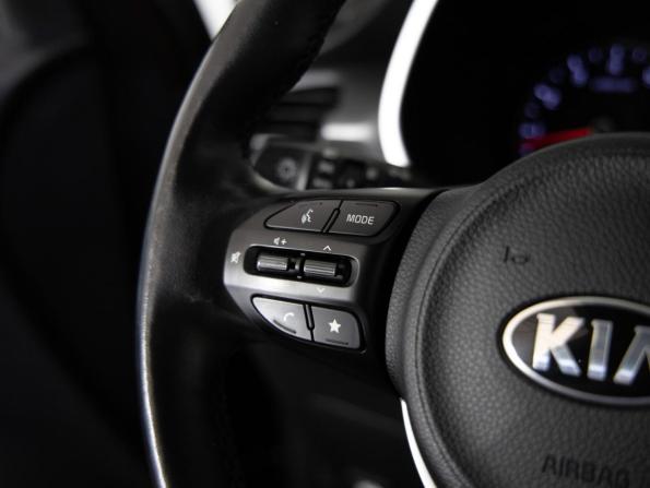 Kia Rio IV Рестайлинг с пробегом 2021 года, цена 1 689 000 рублей, 95436 км, седан, Автокод Объявления