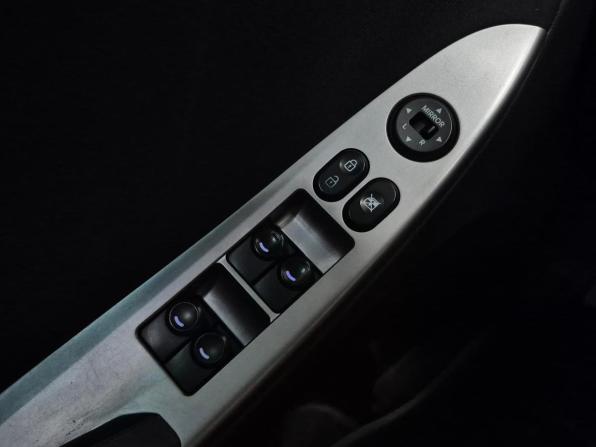 Hyundai Solaris I Рестайлинг с пробегом 2015 года, цена 800 000 рублей, 162097 км, седан, Автокод Объявления