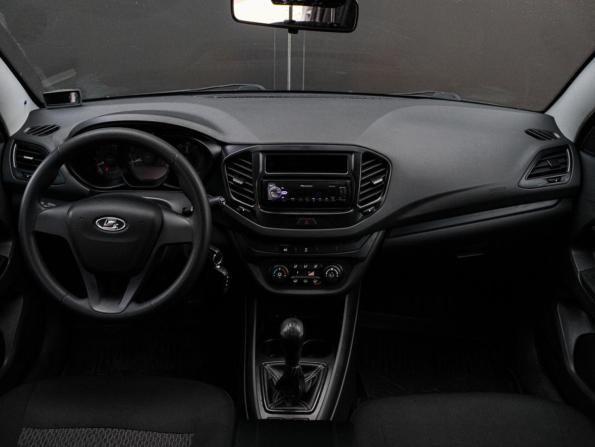 Lada (ВАЗ) Vesta I с пробегом 2017 года, цена 699 000 рублей, 72134 км, седан, Автокод Объявления