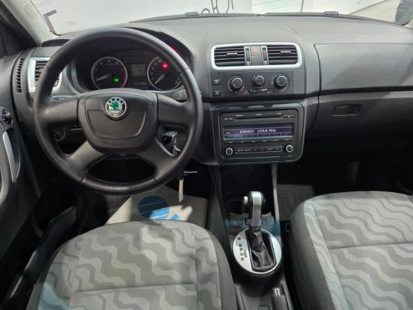 Skoda Fabia II с пробегом 2009 года, цена 670 000 рублей, 151500 км, хэтчбек, Автокод Объявления