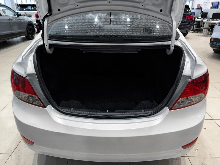 Hyundai Solaris I Казань  - изображение 12