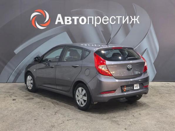 Hyundai Solaris I Рестайлинг с пробегом 2016 года, цена 790 000 рублей, 126500 км, хэтчбек, Автокод Объявления