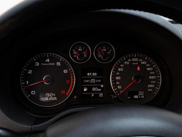 Audi A3 II (8P) Рестайлинг 2 с пробегом 2012 года, цена 920 000 рублей, 196713 км, хэтчбек, Автокод Объявления