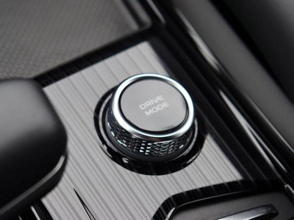 Geely Monjaro I с пробегом 2025 года, цена 3 900 000 рублей, 7270 км, внедорожник, Автокод Объявления