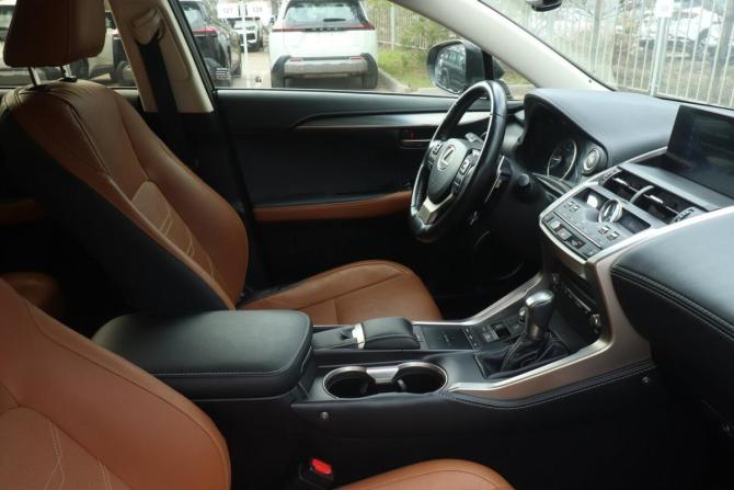Lexus NX I Рестайлинг с пробегом 2017 года, цена 3 129 000 рублей, 130000 км, внедорожник, Автокод Объявления