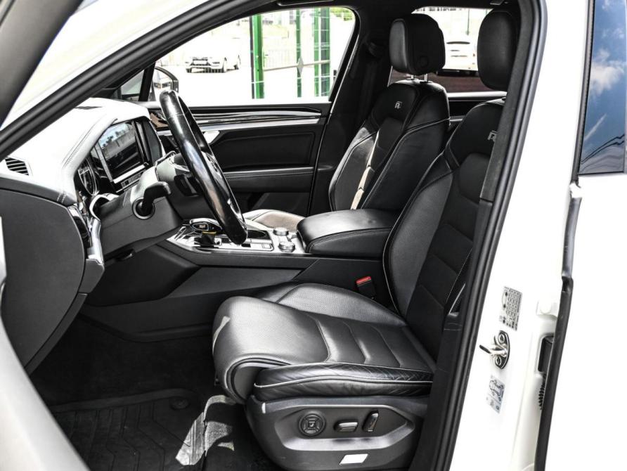 Volkswagen Touareg III Новороссийск  - изображение 12