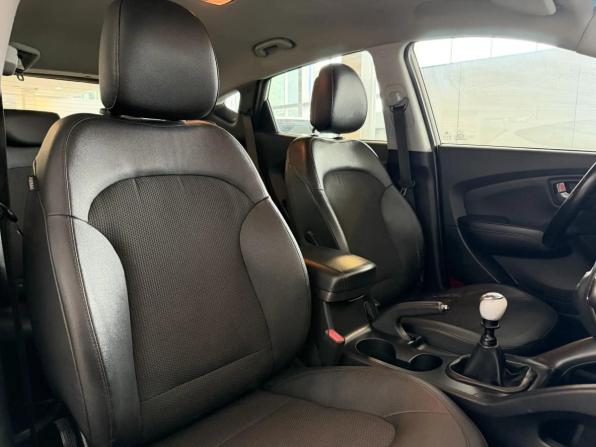 Hyundai ix35 I Рестайлинг с пробегом 2013 года, цена 1 280 000 рублей, 165470 км, внедорожник, Автокод Объявления