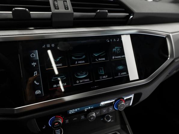 Audi Q3 II (F3) с пробегом 2026 года, цена 3 900 000 рублей, 11 км, внедорожник, Автокод Объявления