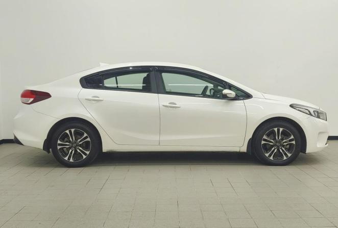 Kia Cerato III Рестайлинг (Classic) с пробегом 2017 года, цена 1 196 000 рублей, 134777 км, седан, Автокод Объявления