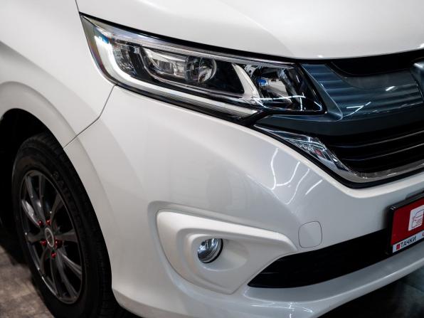 Honda Freed II с пробегом 2017 года, цена 1 545 000 рублей, 89308 км, компактвэн, Автокод Объявления