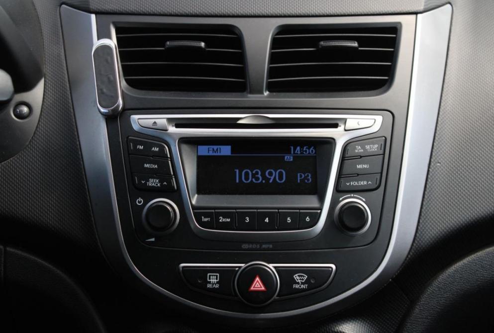 Hyundai Solaris I Рестайлинг Саратов  - изображение 22