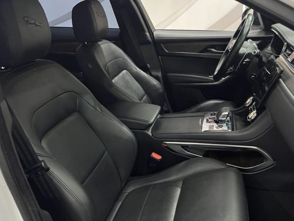Jaguar F-Pace I Рестайлинг с пробегом 2021 года, цена 4 199 000 рублей, 58900 км, внедорожник, Автокод Объявления