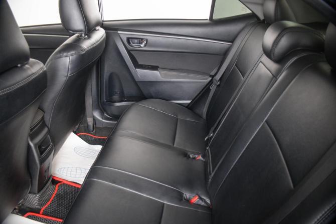 Toyota Corolla XI (E160 E170 E180) с пробегом 2014 года, цена 1 119 000 рублей, 186000 км, седан, Автокод Объявления