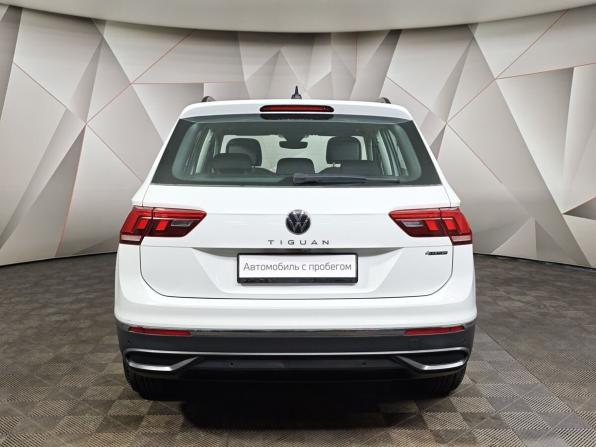 Volkswagen Tiguan II Рестайлинг с пробегом 2021 года, цена 3 680 000 рублей, 15900 км, внедорожник, Автокод Объявления