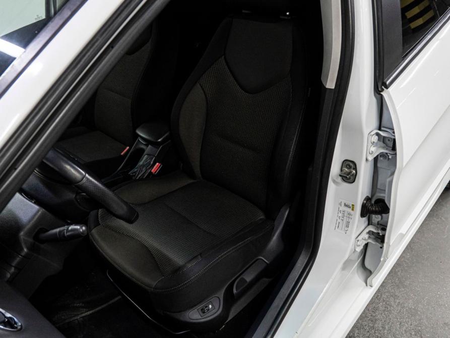 Peugeot 308 I Рестайлинг Тюмень  - изображение 12