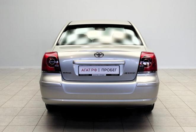 Toyota Avensis II Рестайлинг с пробегом 2007 года, цена 990 000 рублей, 176136 км, седан, Автокод Объявления